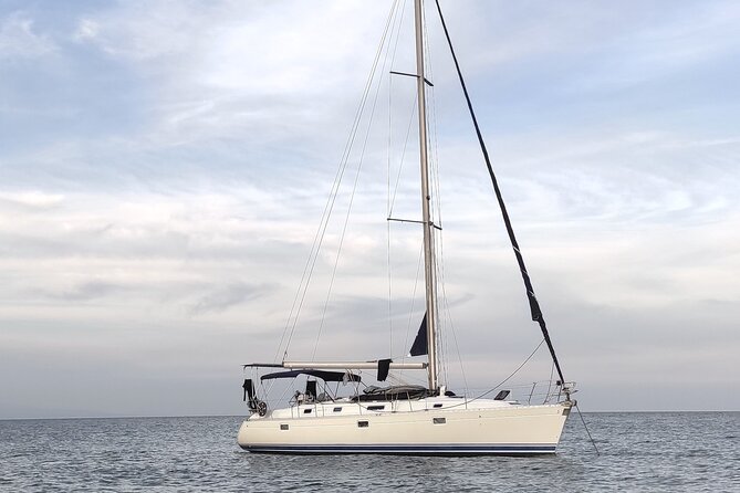 3 Hours Yacht Sailing Activity in Cabo Verde, Santa Maria - What the three-hour route is really about