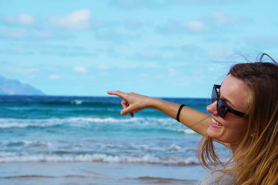 Boa Vista Island: Guided Santa Monica Beach & Caves Tour - Povoação Velha and the feel of old Boa Vista