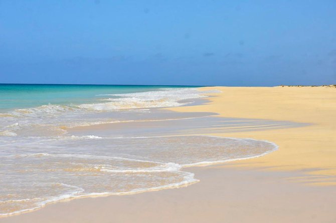Boa Vista Island: Half-day Tour + Santa Monica Beach by 4x4 - Key points to know before you book