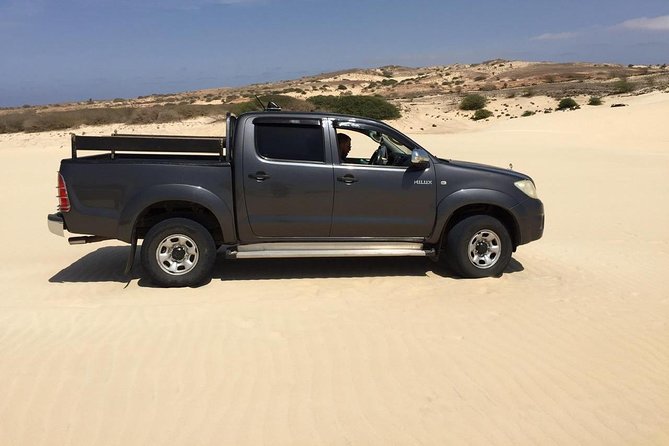 Boa Vista Island: Half-day Tour + Santa Monica Beach by 4x4 - What the 4x4 and small group add