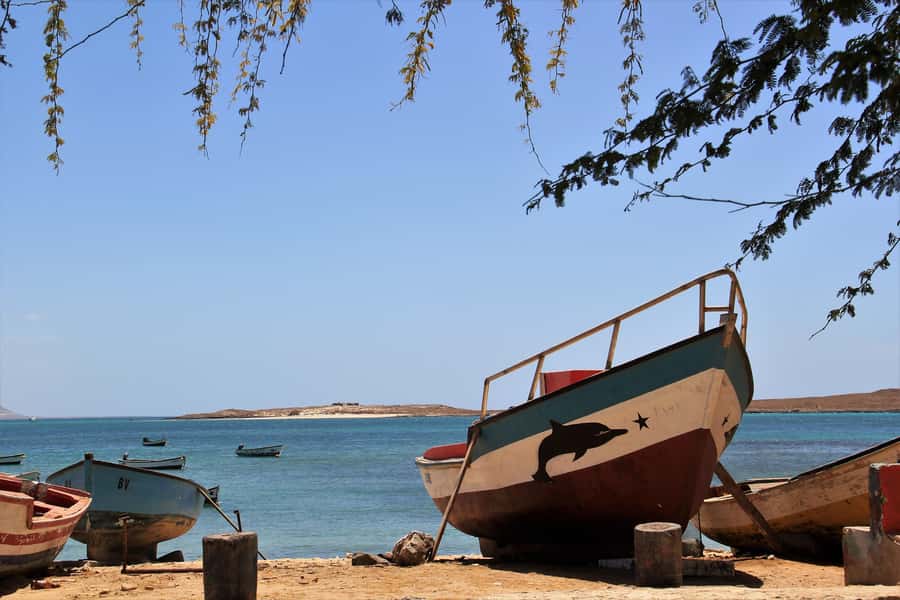 Boa Vista: Shipwreck, Viana Desert & Sal Rei Tour - Rabil crafts: a useful first look at local life