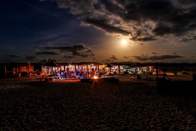 Boa Vista Sunset Dinner with Live Music - Live music that shifts from dinner to dancing