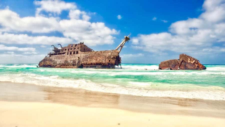 Boavista: Rabil, Shipwreck, City, Snacks & Drinks - 4x4 Tour - Key points at a glance