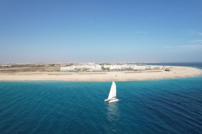 Catamaran Half Day - Beautiful day on the Atlantic Ocean - Leaving Santa Maria for the open Atlantic