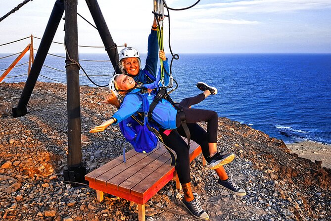 Complete Excursion and Flight on the Zipline Cabo Verde - The uphill walk to the 100-meter lookout