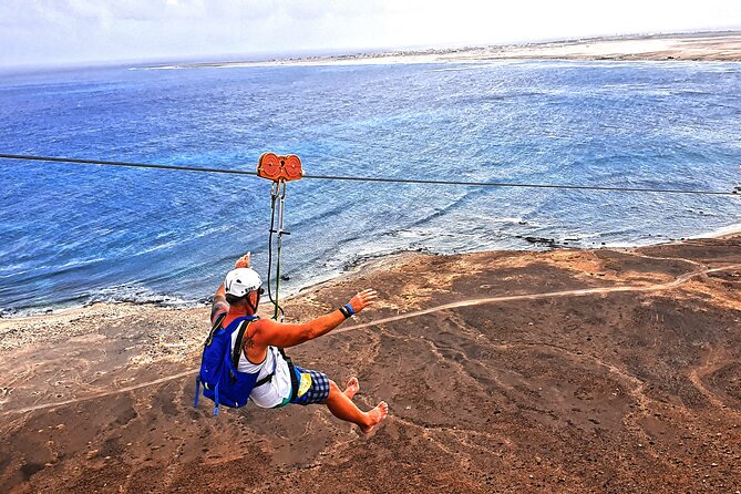Complete Excursion and Flight on the Zipline Cabo Verde - The zipline flight and gentle landing