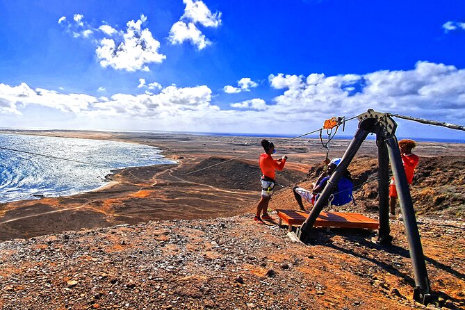 Complete Excursion and Flight on the Zipline Cabo Verde - Your 4x4 ride from Santa Maria to Serra Negra