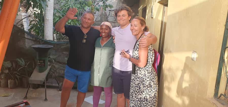 Day with locals people - The people who shape the experience