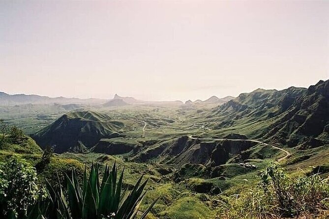 Discover Santiago island in 1 day - Guides, vehicles, and group size