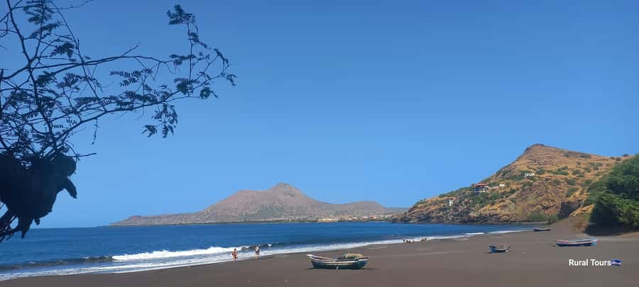 Discover the Black Sand Beach+the Natural Pool - Simple ways to get more from the four hours