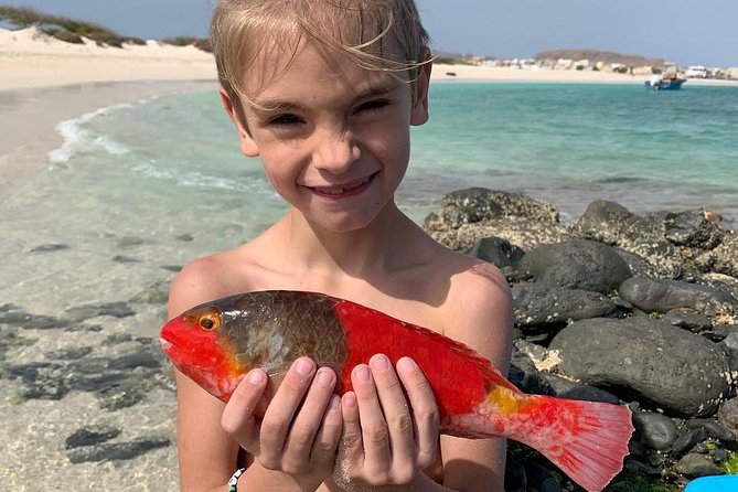 Fishing Snorkeling and Barbecue - Following the Estoril coast toward the southern waters