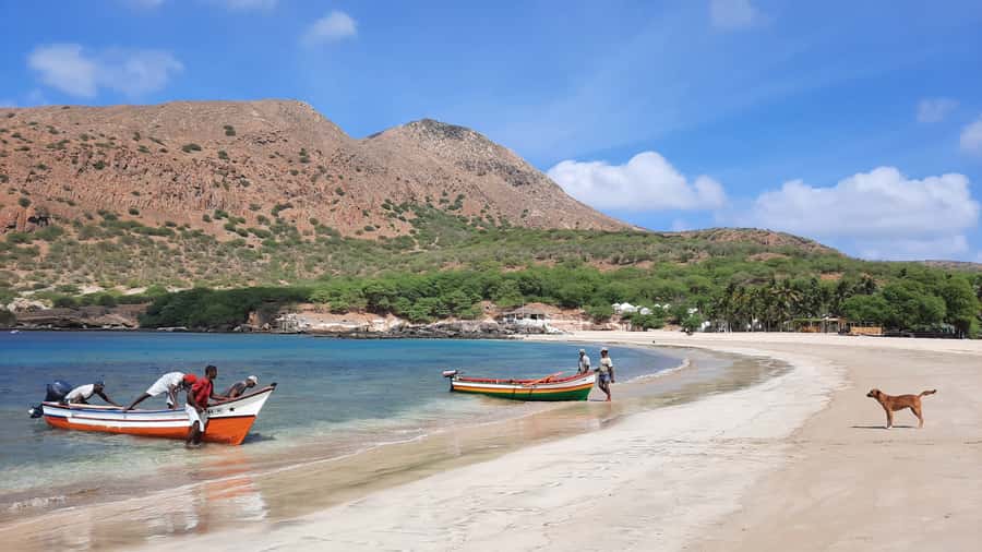 From Praia: Santiago Island Highlights Tour - Meeting your guide at Praia port