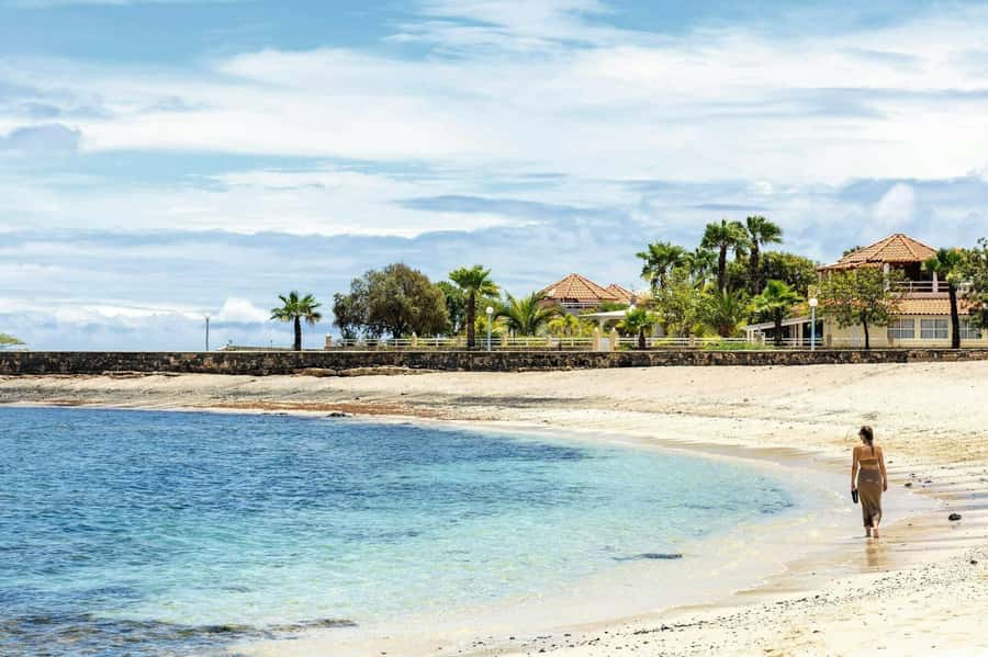 Full Day Postcards of Sal Tour with Kite Beach and Lunch - Floating at Pedra de Lume is the day’s signature moment