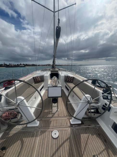 Full day sailing boat in Sal, Cape Verde:taste the Atlantic! - Following Sal’s western coast