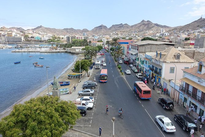 Half Day Island Tour, Sao Vicente, 4h - The van, guide, and group size affect comfort