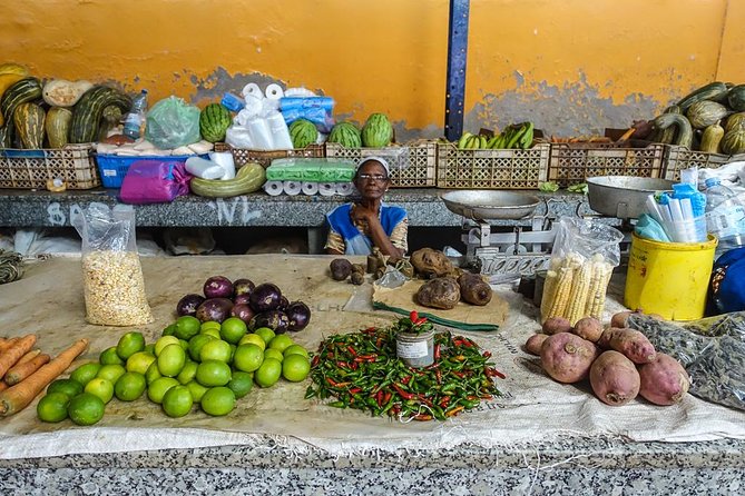 Half Day Island Tour, Sao Vicente, 4h - Mindelo’s fish and produce markets show daily life