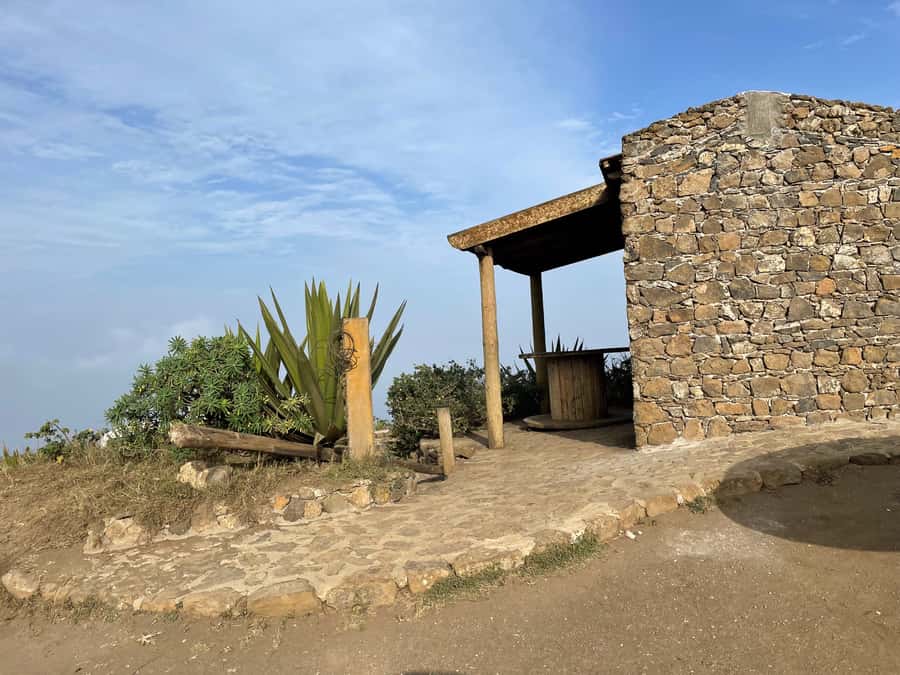 Hike Monte Verde - Tea, coffee, and tea liquor at the summit