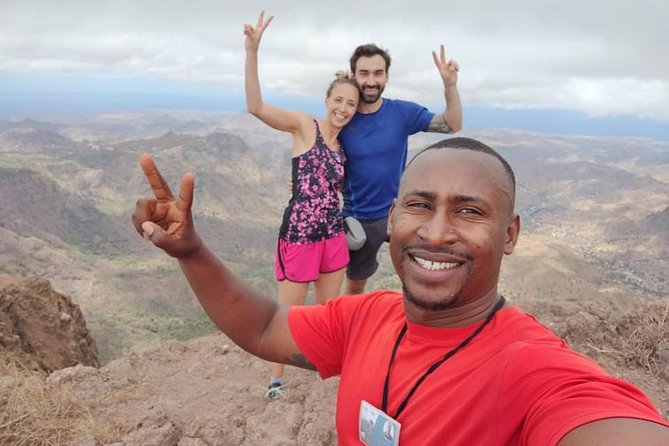 Hiking Pico de Antónia – Summit Adventure & Scenic Views - Practical planning for a smoother morning