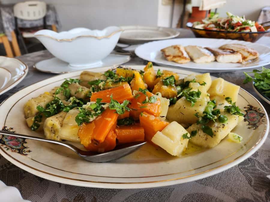 Mindelo: creol cooking with Catia - Meeting Catia at the Palacio do Povo