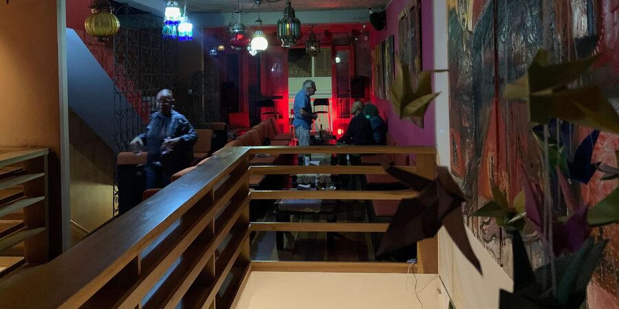 Mindelo Cultural: city tour "Mindelo by Night" - Mindelo’s oldest bar and a musical restaurant