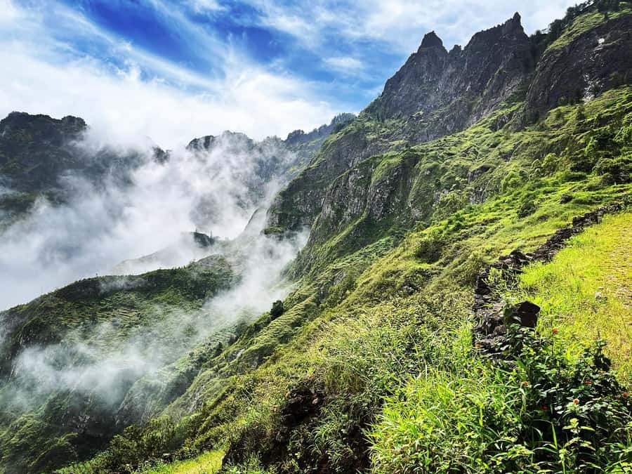 Paúl hike, the green garden - The 5-kilometer route through farms and villages