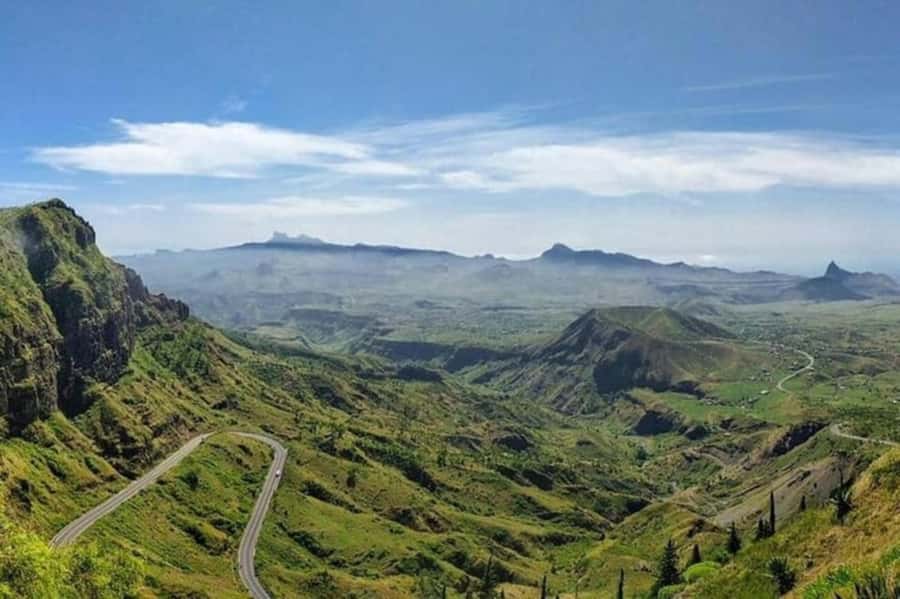 Praia: Day trip by minibus for cruise passengers - The east coast from Tarrafal toward Santa Cruz
