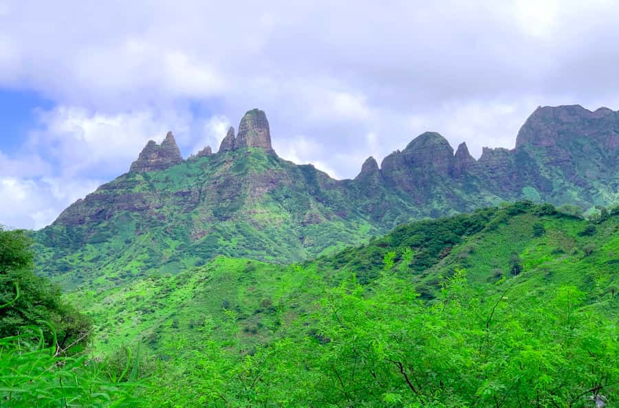 Praia: Santiago Island Tour with Tastings and Tarrafal Beach - Assomada and the market calendar
