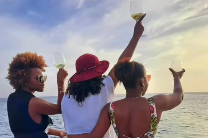 Private Boat Tour in Santa Maria - A practical two-hour rhythm