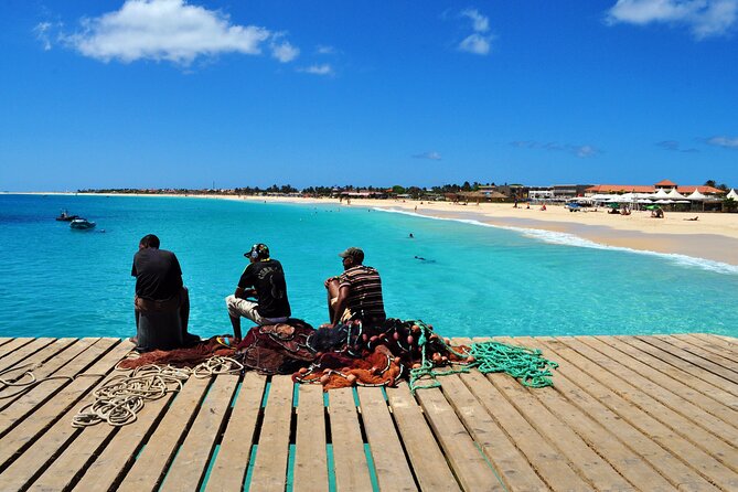Sal Island: Private Transfer SID Airport and hotel in Santa Maria or vice versa - Vehicles, luggage, children, and surf equipment