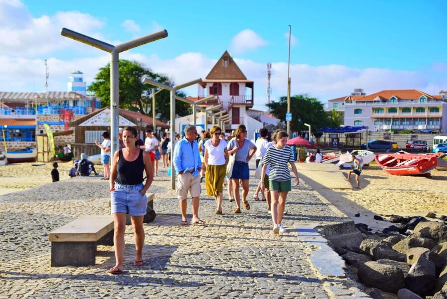 Sal island: Santa Maria city tour, street art and tapas - How much value does $147 provide?