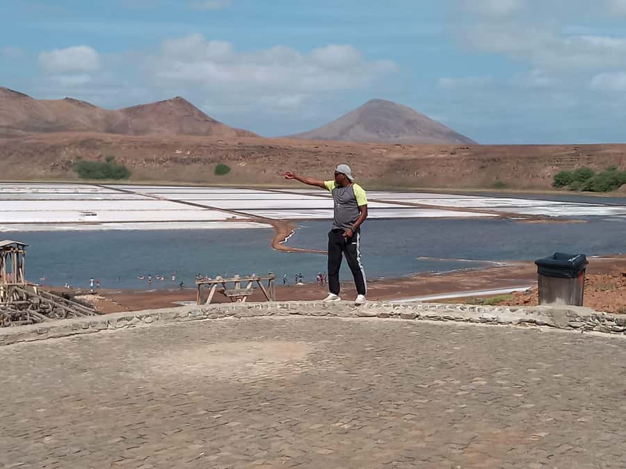 Sal Island tour: Blue Eye, Salt Lake, Sharks w/ Local Guide - Terra Boa and the desert mirage