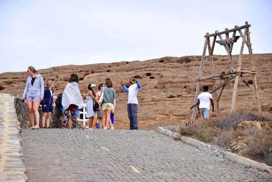 Sal: Pedra de Lume Salt Pans and Lake Trip - What the two-hour schedule really means