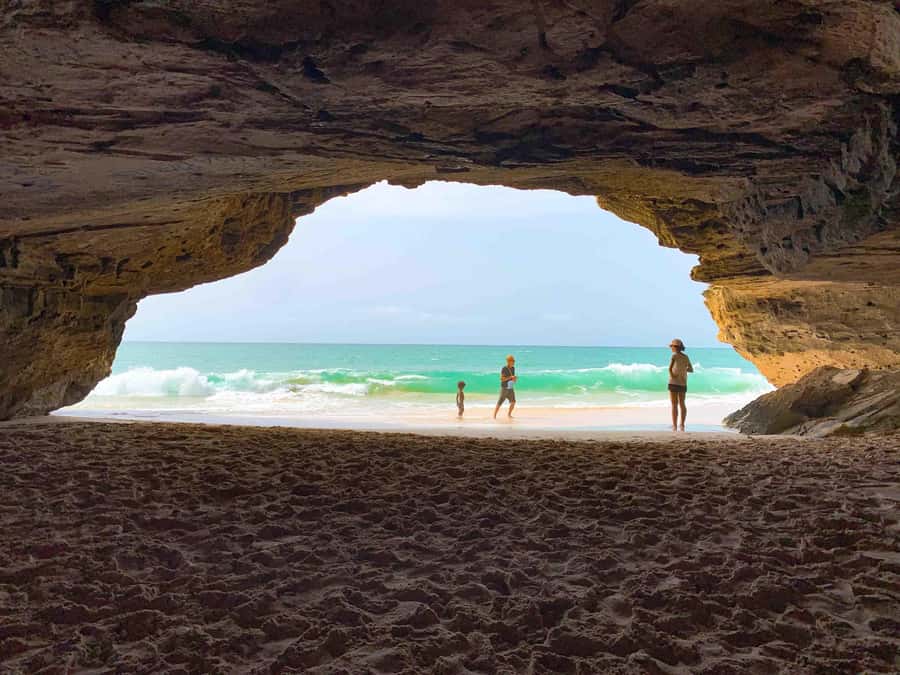 Sal Rei: Boa Vista Island Full-Day North to South Discovery - Rabil’s pottery school and an old Cape Verdean trade