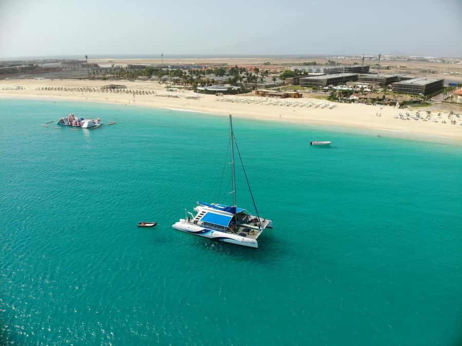 Santa Maria: Sal Island All-inclusive Adults-only Catamaran - Drinks, snacks, and the all-inclusive rhythm