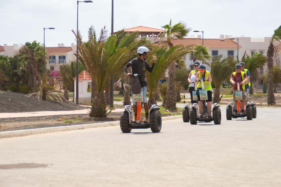 Santa Maria: Scenic Segway Tour with Guide - A short Segway ride with a clear purpose