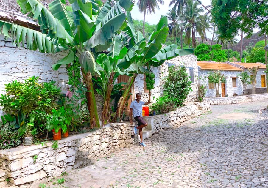 Santiago: Calabaceira Valley Trek & Visit to Cidade Velha - The former slave market and cathedral ruins