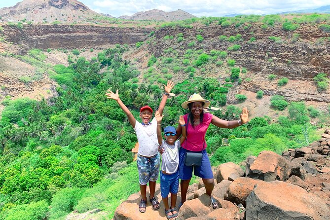 Santiago Island: 4-Hour Calabaceira Valley Hike & Guided Tour to Cidade Velha - Four things to know before booking
