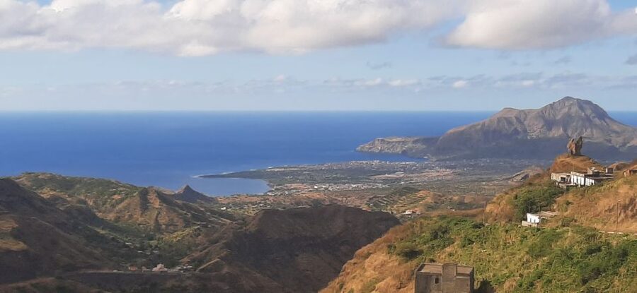 Santiago Island: Full-Day Sightseeing Experience - Why a full day makes sense on Santiago Island