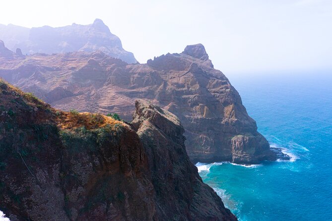 Santo Antão: Hike Ponta do Sol - Fontainhas - Cruzinha - Starting beside the sea in Ponta do Sol