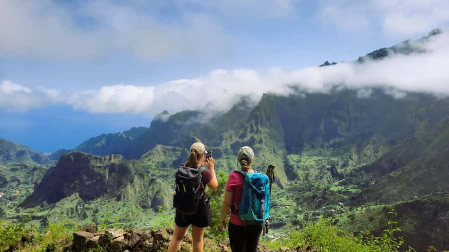 Santo Antão: Hiking Cova Volcano Crater to Ribeira Paúl - Weather, safety, and the route’s weak point