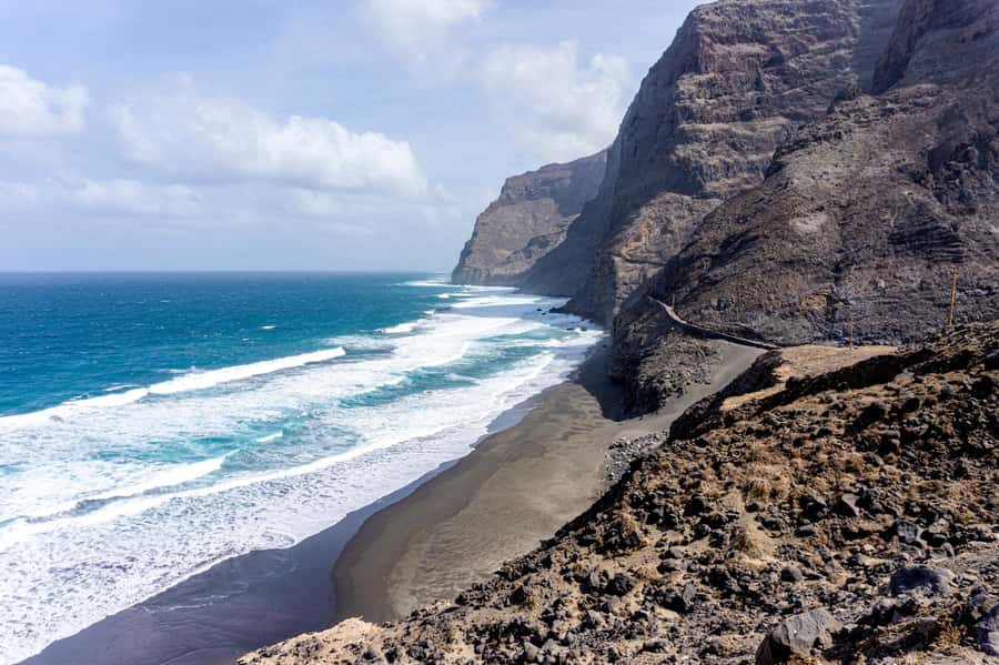 Santo Antão: Ponta do Sol & Fontainhas Guided Trip with Hike - Fitness, footwear, and what to pack