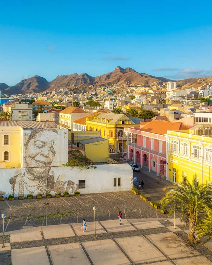São Vicente: Markets, Mountains, Fishing Villages & Beaches - Starting in Mindelo, where Cape Verdean life comes first
