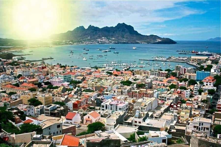 São Vicente: Markets, Mountains, Fishing Villages & Beaches - Salamansa shows a quieter side of São Vicente