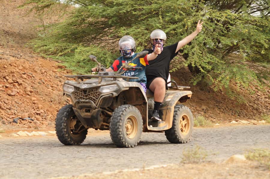 São Vicente: Quad Bike Tour in Mindelo - 4 Hours Adrenaline - Starting in Mindelo with a safety briefing